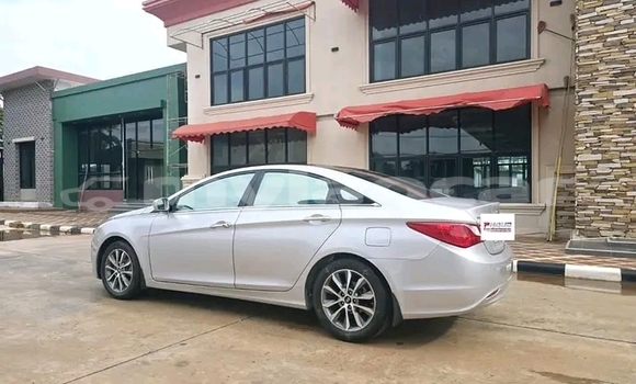 Buy Used Kia Lotze Other Car in Huayxay in Bokeo Province Buy Used Kia Lotze Other Car in Huayxay in Bokeo Province