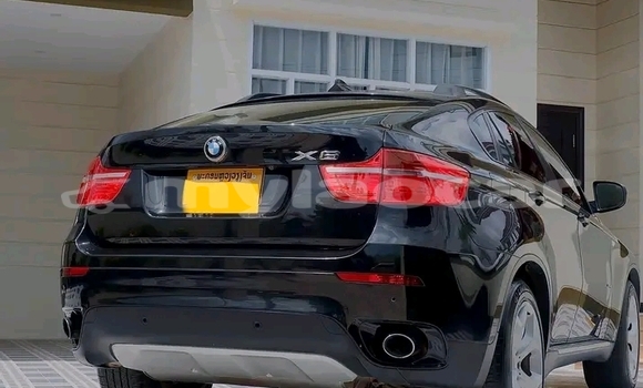 Buy Used BMW 2er Black Car in Vientiane in Vientiane Province Buy Used BMW 2er Black Car in Vientiane in Vientiane Province