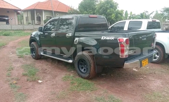 Buy Used Isuzu Bighorn Black Car in Vientiane in Vientiane Province Buy Used Isuzu Bighorn Black Car in Vientiane in Vientiane Province