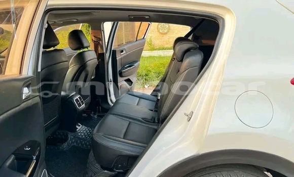 ຊື້ ໃຊ້ແລ້ວ Kia K9 White ລົດ ໃນ Import - Dubai ໃນ Attapeu Province ຊື້ ໃຊ້ແລ້ວ Kia K9 White ລົດ ໃນ Import - Dubai ໃນ Attapeu Province