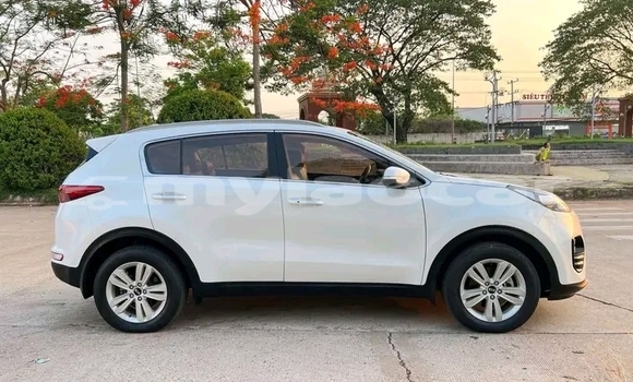 ຊື້ ໃຊ້ແລ້ວ Kia K9 White ລົດ ໃນ Import - Dubai ໃນ Attapeu Province ຊື້ ໃຊ້ແລ້ວ Kia K9 White ລົດ ໃນ Import - Dubai ໃນ Attapeu Province