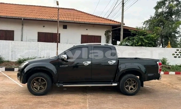 ຊື້ ໃຊ້ແລ້ວ Toyota Hilux Black ລົດ ໃນ Vientiane ໃນ Vientiane Province ຊື້ ໃຊ້ແລ້ວ Toyota Hilux Black ລົດ ໃນ Vientiane ໃນ Vientiane Province