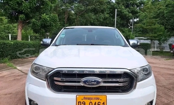 Buy Used Range Rover Range Rover White Car in Import - Dubai in Attapeu Province Buy Used Range Rover Range Rover White Car in Import - Dubai in Attapeu Province