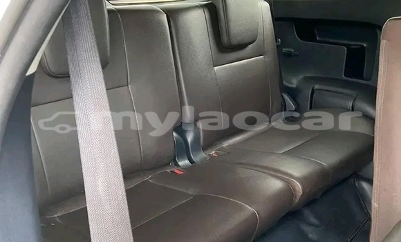 Buy Used Toyota Fortuner White Car in Import - Dubai in Attapeu Province Buy Used Toyota Fortuner White Car in Import - Dubai in Attapeu Province