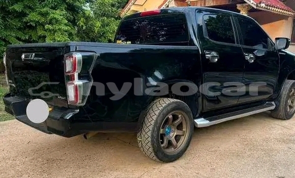 ຊື້ ໃຊ້ແລ້ວ Isuzu D–MAX Black ລົດ ໃນ Import - Dubai ໃນ Attapeu Province ຊື້ ໃຊ້ແລ້ວ Isuzu D–MAX Black ລົດ ໃນ Import - Dubai ໃນ Attapeu Province