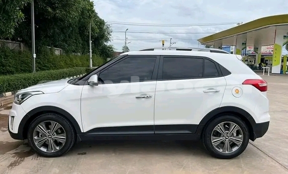 ຊື້ ໃຊ້ແລ້ວ Hyundai Creta White ລົດ ໃນ Import - Dubai ໃນ Attapeu Province ຊື້ ໃຊ້ແລ້ວ Hyundai Creta White ລົດ ໃນ Import - Dubai ໃນ Attapeu Province