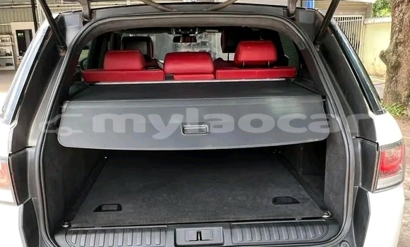 ຊື້ ໃຊ້ແລ້ວ Toyota REVO CAB Z-EDITION White ລົດ ໃນ Import - Dubai ໃນ Attapeu Province ຊື້ ໃຊ້ແລ້ວ Toyota REVO CAB Z-EDITION White ລົດ ໃນ Import - Dubai ໃນ Attapeu Province