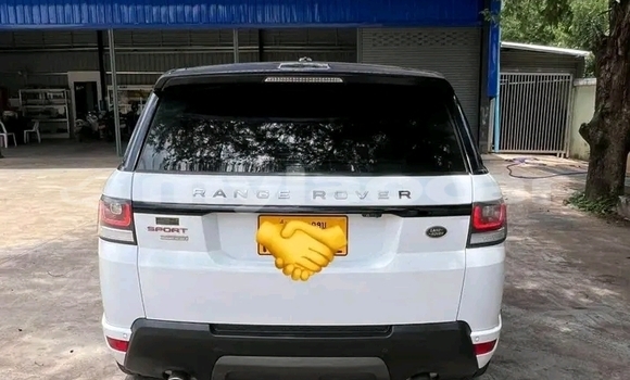 ຊື້ ໃຊ້ແລ້ວ Toyota REVO CAB Z-EDITION White ລົດ ໃນ Import - Dubai ໃນ Attapeu Province ຊື້ ໃຊ້ແລ້ວ Toyota REVO CAB Z-EDITION White ລົດ ໃນ Import - Dubai ໃນ Attapeu Province