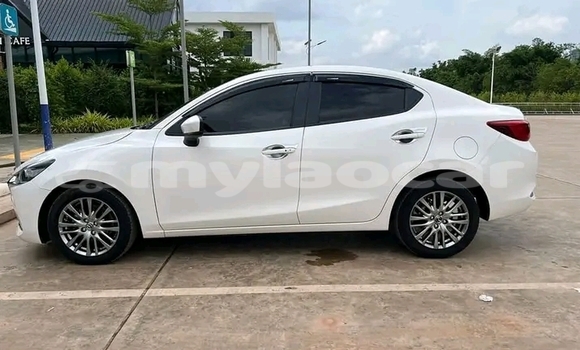 ຊື້ ໃຊ້ແລ້ວ Mazda CX–7 White ລົດ ໃນ Import - Dubai ໃນ Attapeu Province ຊື້ ໃຊ້ແລ້ວ Mazda CX–7 White ລົດ ໃນ Import - Dubai ໃນ Attapeu Province