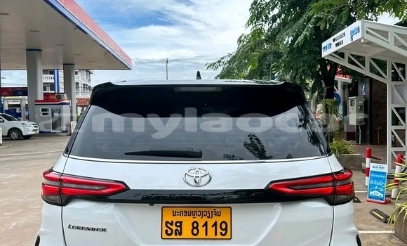 ຊື້ ໃຊ້ແລ້ວ Toyota Fortuner White ລົດ ໃນ Import - Dubai ໃນ Attapeu Province ຊື້ ໃຊ້ແລ້ວ Toyota Fortuner White ລົດ ໃນ Import - Dubai ໃນ Attapeu Province