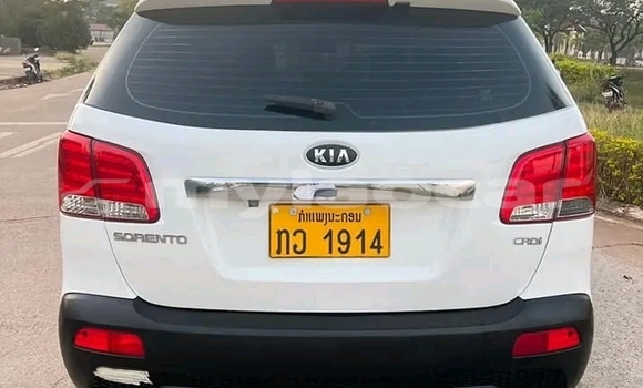 ຊື້ ໃຊ້ແລ້ວ Kia Sorento White ລົດ ໃນ Import - Dubai ໃນ Attapeu Province ຊື້ ໃຊ້ແລ້ວ Kia Sorento White ລົດ ໃນ Import - Dubai ໃນ Attapeu Province