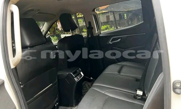 ຊື້ ໃຊ້ແລ້ວ Isuzu D-max Spark White ລົດ ໃນ Import - Dubai ໃນ Attapeu Province ຊື້ ໃຊ້ແລ້ວ Isuzu D-max Spark White ລົດ ໃນ Import - Dubai ໃນ Attapeu Province