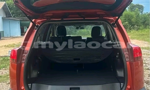 Buy Used Toyota RAV4 Red Car in Import - Dubai in Attapeu Province Buy Used Toyota RAV4 Red Car in Import - Dubai in Attapeu Province