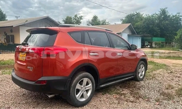 Buy Used Toyota RAV4 Red Car in Import - Dubai in Attapeu Province Buy Used Toyota RAV4 Red Car in Import - Dubai in Attapeu Province