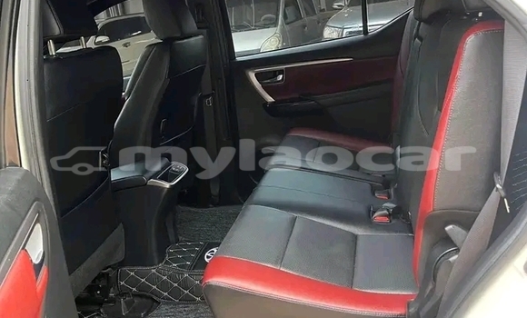 Buy Used Toyota Fortuner White Car in Import - Dubai in Attapeu Province Buy Used Toyota Fortuner White Car in Import - Dubai in Attapeu Province