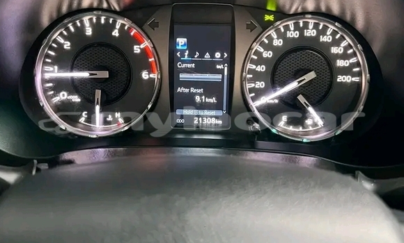 ຊື້ ໃຊ້ແລ້ວ Toyota REVO CAB Z-EDITION White ລົດ ໃນ Luang Prabang ໃນ Louangphabang Province ຊື້ ໃຊ້ແລ້ວ Toyota REVO CAB Z-EDITION White ລົດ ໃນ Luang Prabang ໃນ Louangphabang Province