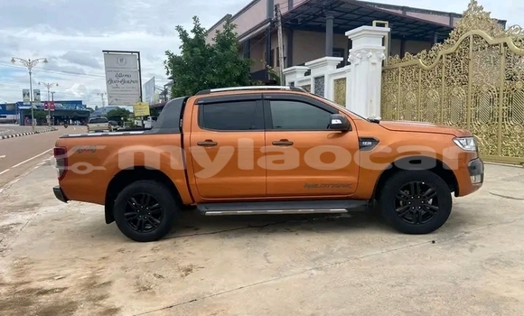 ຊື້ ໃຊ້ແລ້ວ Toyota Hiluxe Revo Other ລົດ ໃນ Import - Dubai ໃນ Attapeu Province ຊື້ ໃຊ້ແລ້ວ Toyota Hiluxe Revo Other ລົດ ໃນ Import - Dubai ໃນ Attapeu Province