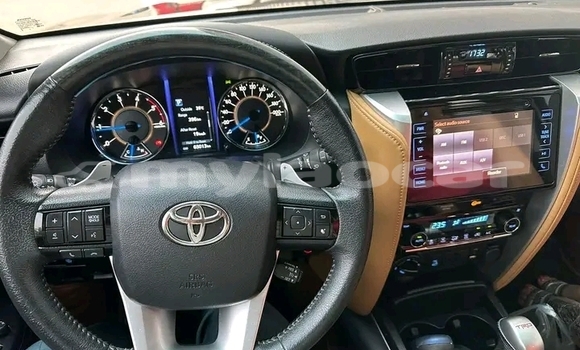 ຊື້ ໃຊ້ແລ້ວ Toyota Fortuner Black ລົດ ໃນ Import - Dubai ໃນ Attapeu Province ຊື້ ໃຊ້ແລ້ວ Toyota Fortuner Black ລົດ ໃນ Import - Dubai ໃນ Attapeu Province