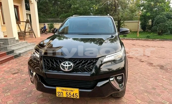 ຊື້ ໃຊ້ແລ້ວ Toyota Fortuner Black ລົດ ໃນ Import - Dubai ໃນ Attapeu Province ຊື້ ໃຊ້ແລ້ວ Toyota Fortuner Black ລົດ ໃນ Import - Dubai ໃນ Attapeu Province