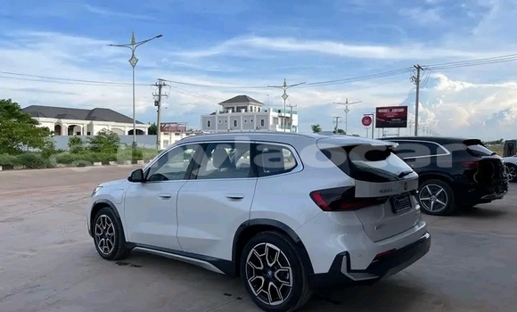 Buy Used BMW 4-Series White Car in Import - Dubai in Attapeu Province Buy Used BMW 4-Series White Car in Import - Dubai in Attapeu Province