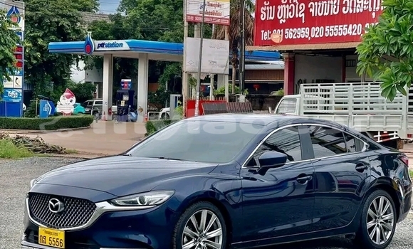 Acheter Occasion Voiture Mazda Bongo Noir à Luang Prabang, Louangphabang Province Acheter Occasion Voiture Mazda Bongo Noir à Luang Prabang, Louangphabang Province