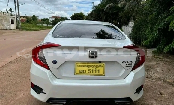 Acheter Occasion Voiture Honda Civic Blanc à Vientiane, Vientiane Province Acheter Occasion Voiture Honda Civic Blanc à Vientiane, Vientiane Province