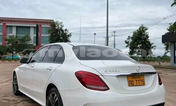 Acheter Occasion Voiture Mercedes-Benz A–Class Blanc à Luang Prabang, Louangphabang Province Acheter Occasion Voiture Mercedes-Benz A–Class Blanc à Luang Prabang, Louangphabang Province