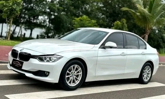 Acheter Occasion Voiture BMW 326 Blanc à Vientiane, Vientiane Province Acheter Occasion Voiture BMW 326 Blanc à Vientiane, Vientiane Province