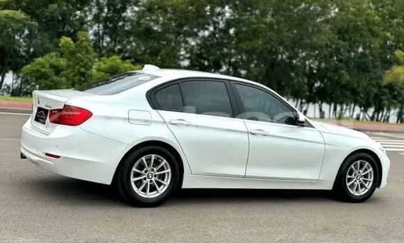 Acheter Occasion Voiture BMW 326 Blanc à Vientiane, Vientiane Province Acheter Occasion Voiture BMW 326 Blanc à Vientiane, Vientiane Province