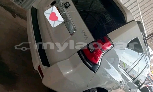 Acheter Occasion Voiture Jeep Liberty Blanc à Vientiane, Vientiane Province Acheter Occasion Voiture Jeep Liberty Blanc à Vientiane, Vientiane Province