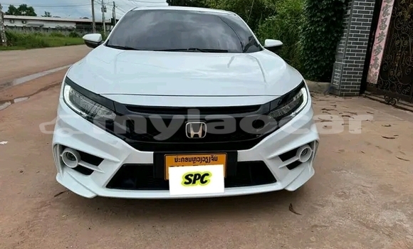 Acheter Occasion Voiture Honda Civic Blanc à Vientiane, Vientiane Province Acheter Occasion Voiture Honda Civic Blanc à Vientiane, Vientiane Province