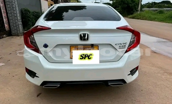Acheter Occasion Voiture Honda Civic Blanc à Vientiane, Vientiane Province Acheter Occasion Voiture Honda Civic Blanc à Vientiane, Vientiane Province