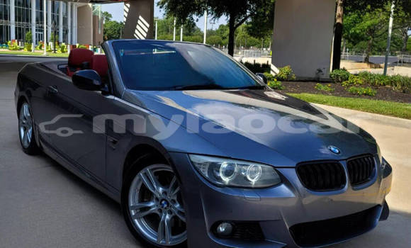 Buy Used BMW 3–Series Blue Car in Vientiane in Vientiane Province