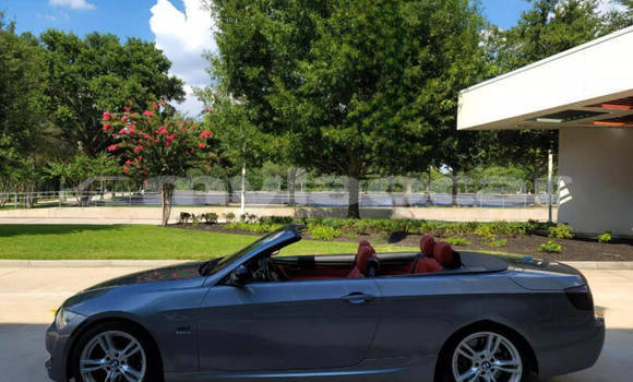 Acheter Occasion Voiture BMW 3–Series Bleu à Vientiane, Vientiane Province Acheter Occasion Voiture BMW 3–Series Bleu à Vientiane, Vientiane Province