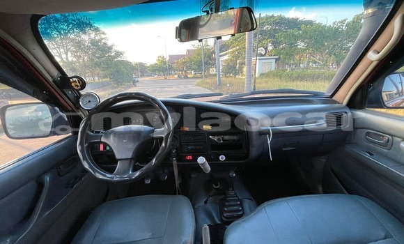 ຊື້ ໃຊ້ແລ້ວ Toyota Land Cruiser Red ລົດ ໃນ Import - Dubai ໃນ Attapeu Province ຊື້ ໃຊ້ແລ້ວ Toyota Land Cruiser Red ລົດ ໃນ Import - Dubai ໃນ Attapeu Province