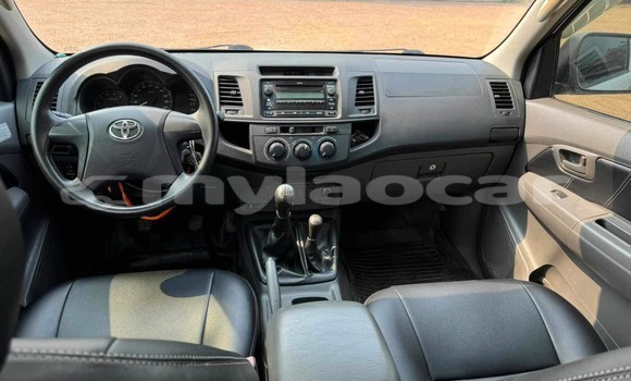 ຊື້ ໃຊ້ແລ້ວ Toyota Hilux White ລົດ ໃນ Vientiane ໃນ Vientiane Province ຊື້ ໃຊ້ແລ້ວ Toyota Hilux White ລົດ ໃນ Vientiane ໃນ Vientiane Province