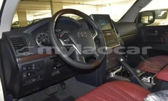 Buy Used Land Rover Range Rover Other Car in Champasak in Champasak Province Buy Used Land Rover Range Rover Other Car in Champasak in Champasak Province