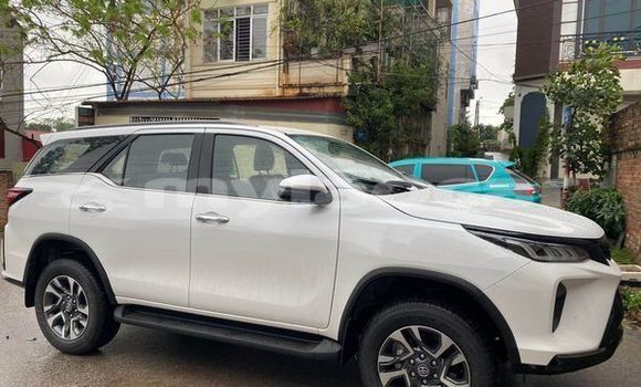 Buy Used Hyundai Accent Other Car in Huayxay in Bokeo Province Buy Used Hyundai Accent Other Car in Huayxay in Bokeo Province