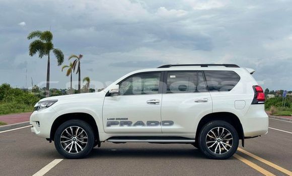 Buy Used Toyota Prado Other Car in Huayxay in Bokeo Province Buy Used Toyota Prado Other Car in Huayxay in Bokeo Province