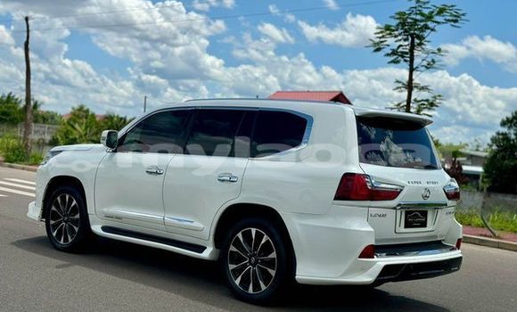 Buy Used Toyota Land Cruiser Other Car in Attapeu in Attapeu Province Buy Used Toyota Land Cruiser Other Car in Attapeu in Attapeu Province