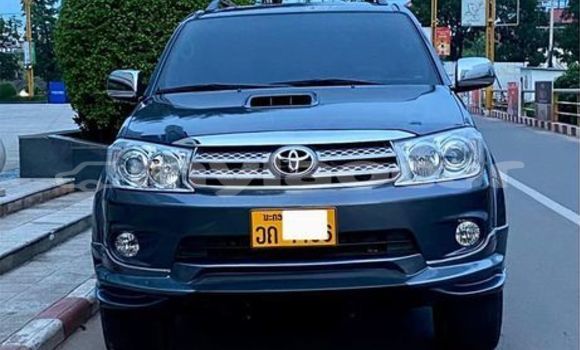 Buy Used Toyota Fortuner Other Car in Champasak in Champasak Province Buy Used Toyota Fortuner Other Car in Champasak in Champasak Province