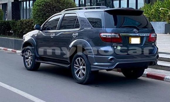 Buy Used Toyota Fortuner Other Car in Champasak in Champasak Province Buy Used Toyota Fortuner Other Car in Champasak in Champasak Province