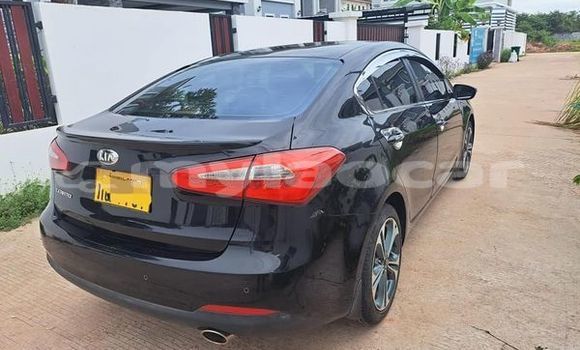 Buy Used Kia Sorento Black Car in Vientiane in Vientiane Province Buy Used Kia Sorento Black Car in Vientiane in Vientiane Province