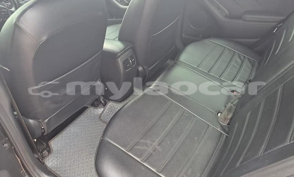 Buy Used Kia Sorento Black Car in Vientiane in Vientiane Province Buy Used Kia Sorento Black Car in Vientiane in Vientiane Province