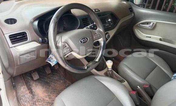 Buy Used Kia Picanto White Car in Vientiane in Vientiane Province Buy Used Kia Picanto White Car in Vientiane in Vientiane Province