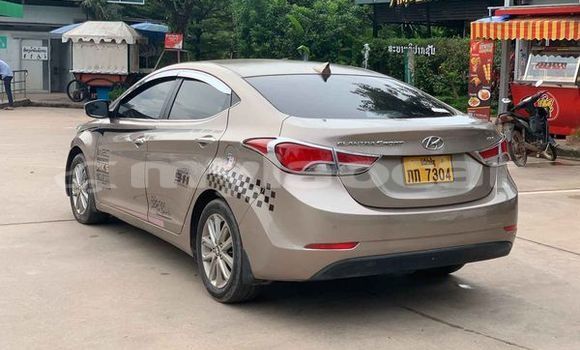 ຊື້ ໃຊ້ແລ້ວ Hyundai Elantra Other ລົດ ໃນ Huayxay ໃນ Bokeo Province ຊື້ ໃຊ້ແລ້ວ Hyundai Elantra Other ລົດ ໃນ Huayxay ໃນ Bokeo Province