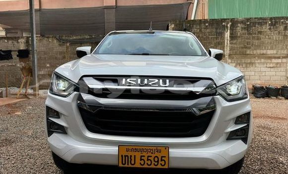 ຊື້ ໃຊ້ແລ້ວ Isuzu D–MAX Other ລົດ ໃນ Ban Nahin ໃນ Oudômxai Province ຊື້ ໃຊ້ແລ້ວ Isuzu D–MAX Other ລົດ ໃນ Ban Nahin ໃນ Oudômxai Province