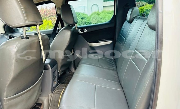 Buy Used Mazda BT-50 White Car in Vientiane in Vientiane Province Buy Used Mazda BT-50 White Car in Vientiane in Vientiane Province