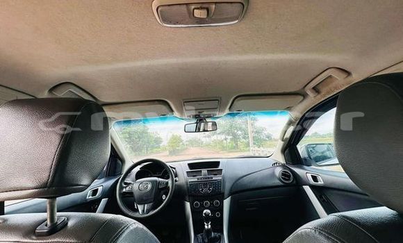ຊື້ ໃຊ້ແລ້ວ Mazda BT-50 Other ລົດ ໃນ Import - Dubai ໃນ Attapeu Province ຊື້ ໃຊ້ແລ້ວ Mazda BT-50 Other ລົດ ໃນ Import - Dubai ໃນ Attapeu Province