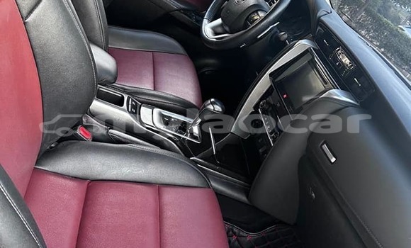 Buy Used Toyota Fortuner White Car in Vientiane in Vientiane Province Buy Used Toyota Fortuner White Car in Vientiane in Vientiane Province